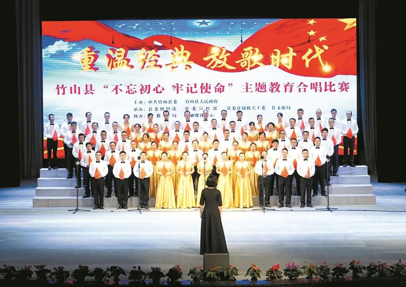 五彩几何塔